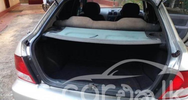 HYUNDAI ACCENT 2002