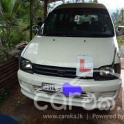 TOYOTA NOAH 1998