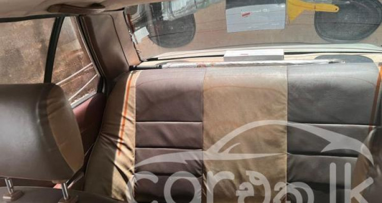 MITSUBISHI LANCER 1986