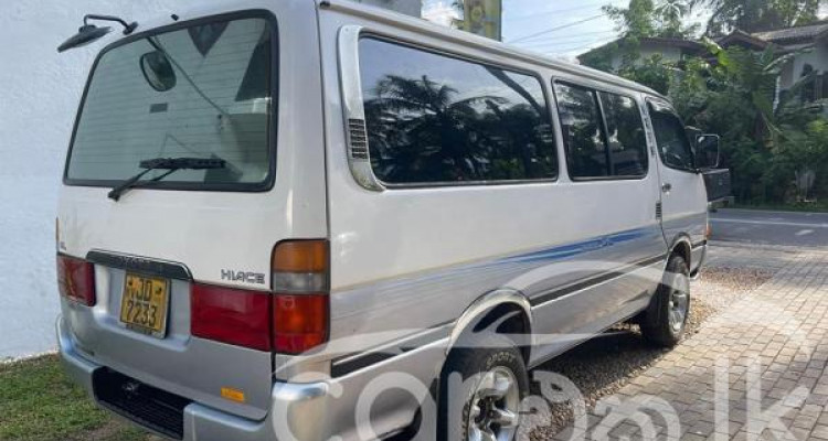 TOYOTA HIACE LH172 1999