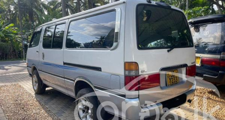 TOYOTA HIACE LH172 1999