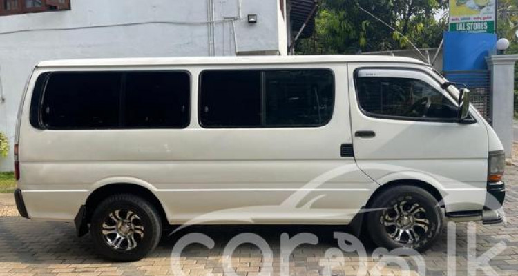 TOYOTA HIACE 1996