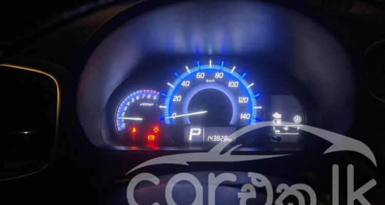 SUZUKI SPACIA 2016