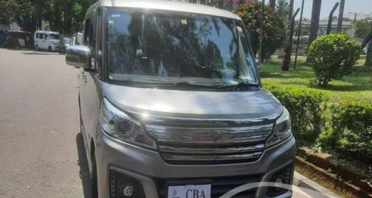 SUZUKI SPACIA 2016