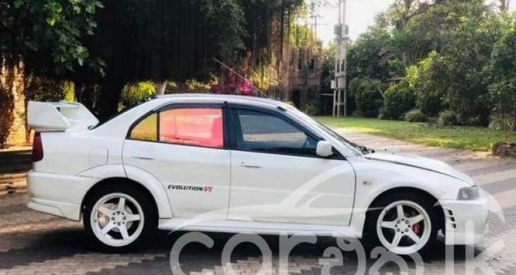 MITSUBISHI LANCER 2000