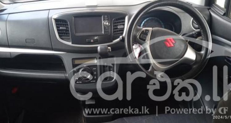 SUZUKI WAGON R STINGRAY 44 S 2014