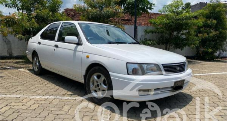 NISSAN BLUEBIRD 1998