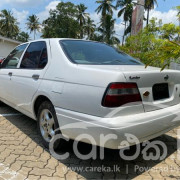 NISSAN BLUEBIRD 1998