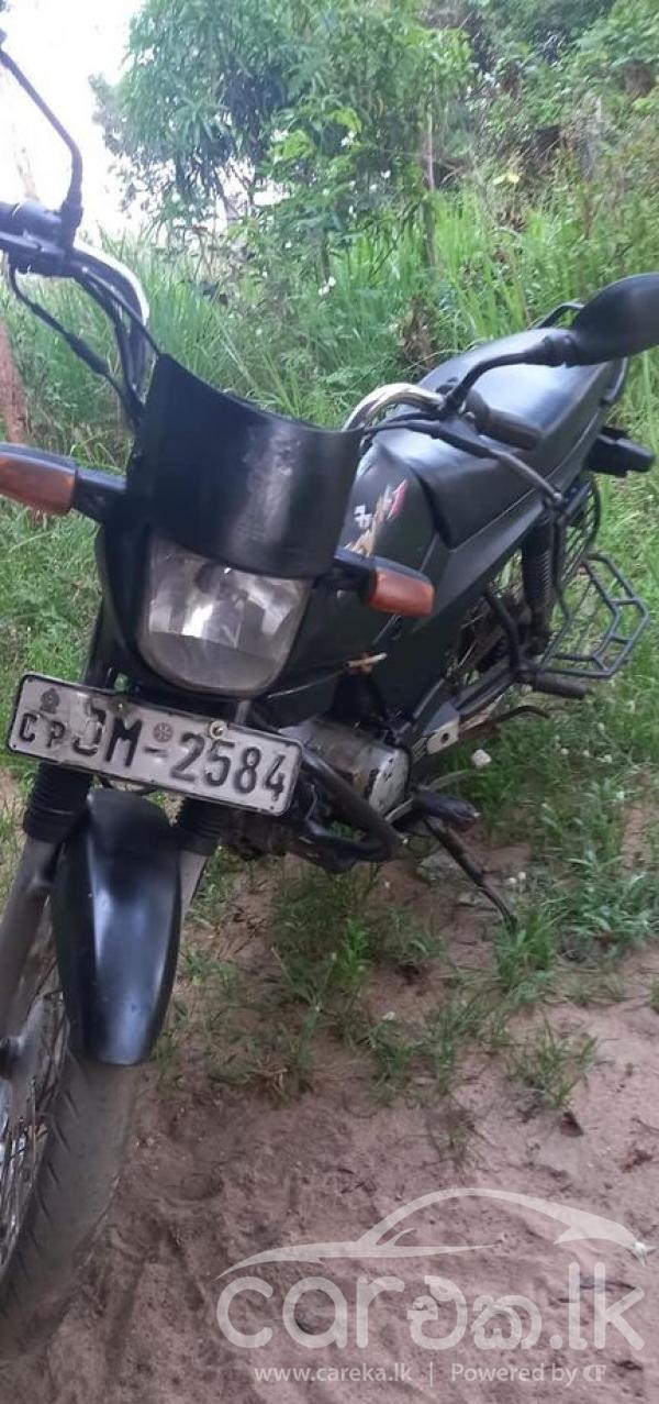 BAJAJ BYK 2007