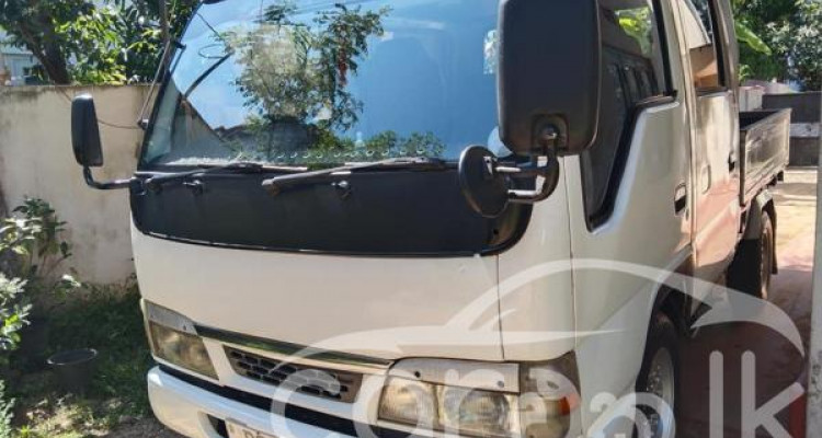 FAW CREW CAB 2011