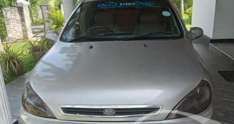 KIA RIO 2000