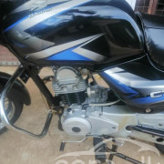 BAJAJ CT100 2017