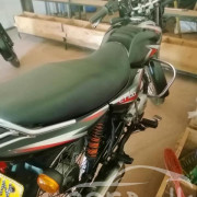 BAJAJ CT100 2018