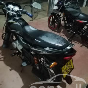 BAJAJ PLATINA 2016