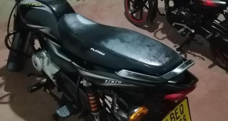 BAJAJ PLATINA 2016