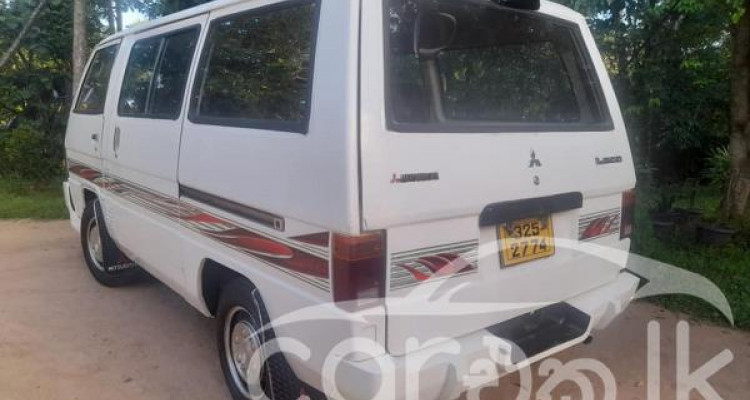 MITSUBISHI DELICA L300 1981