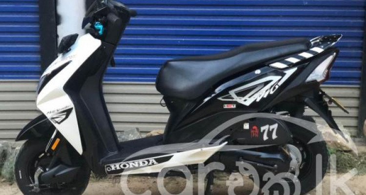HONDA DIO 2017
