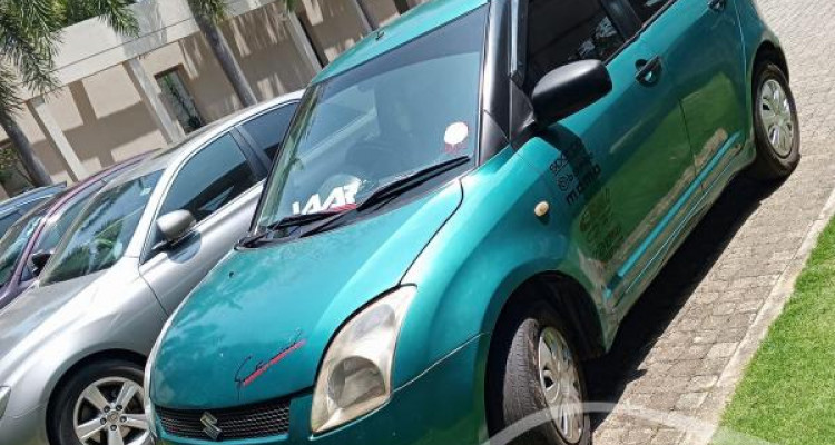 SUZUKI SWIFT 2005
