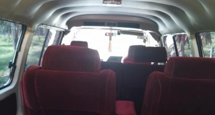 NISSAN CARAVAN E24 1993