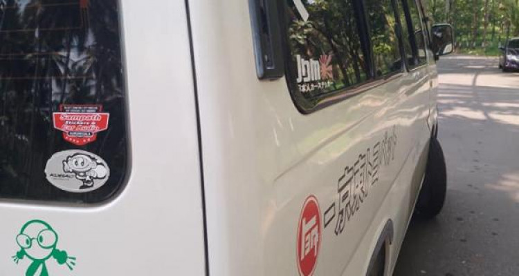 NISSAN CARAVAN E24 1993