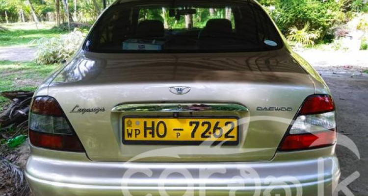 DAEWOO LEGANZA 2000