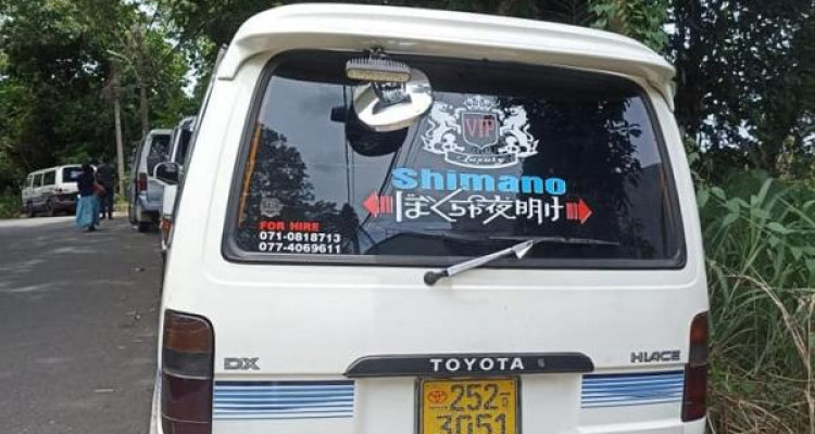 TOYOTA DOLPHIN 1994