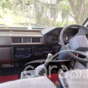 MITSUBISHI DELICA PO5 1987