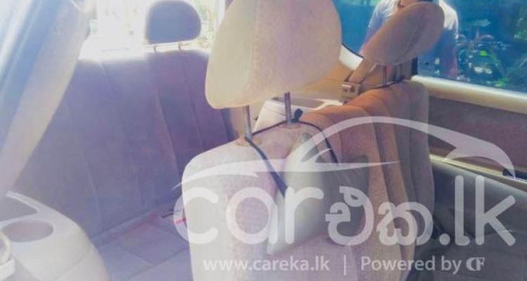 KIA CARENS 2001