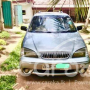 KIA CARENS 2001