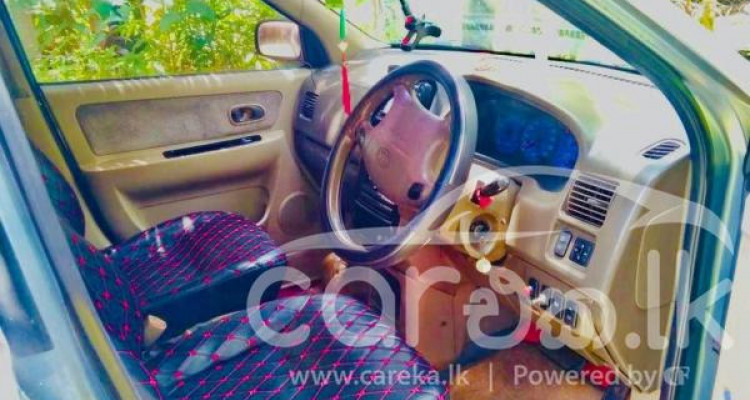 KIA CARENS 2001