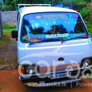 TOYOTA HIACE 1986