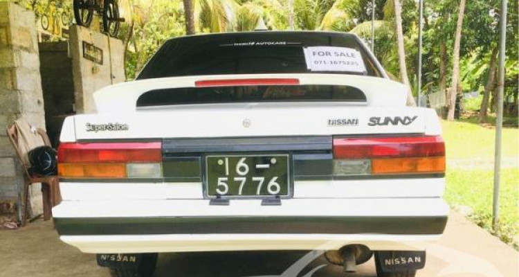 NISSAN SUNNY B12 1986