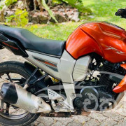 YAMAHA FZ 2008