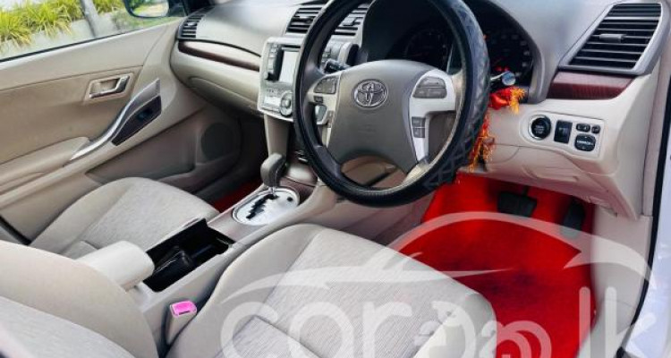 TOYOTA ALLION 2010