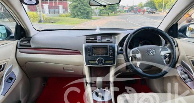 TOYOTA ALLION 2010