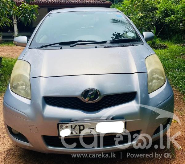 TOYOTA VITZ 2008
