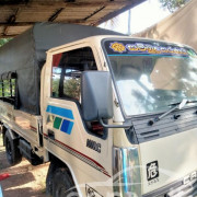 MITSUBISHI CANTER 1984