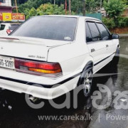 NISSAN BLUEBIRD SU12 1992