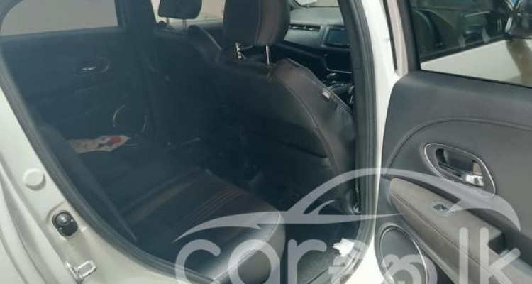 HONDA VEZEL 2018