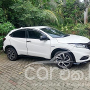 HONDA VEZEL 2018