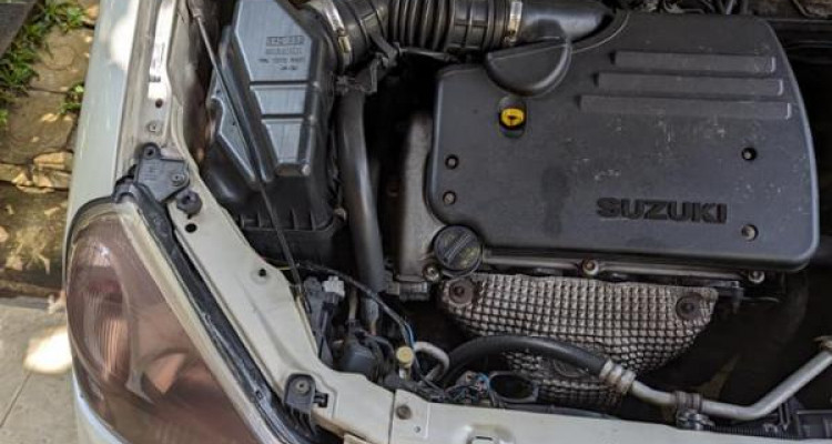 SUZUKI LIANA 2003