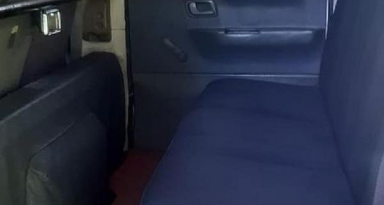 MITSUBISHI CANTER CREW CAB 2000