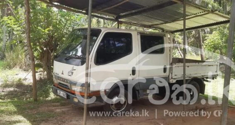MITSUBISHI CANTER CREW CAB 2000