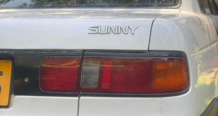 NISSAN SUNNY FB13 1993