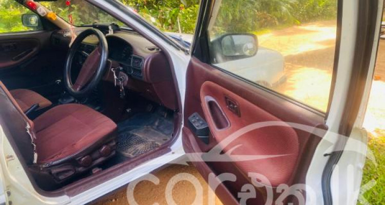 NISSAN SUNNY FB13 1993