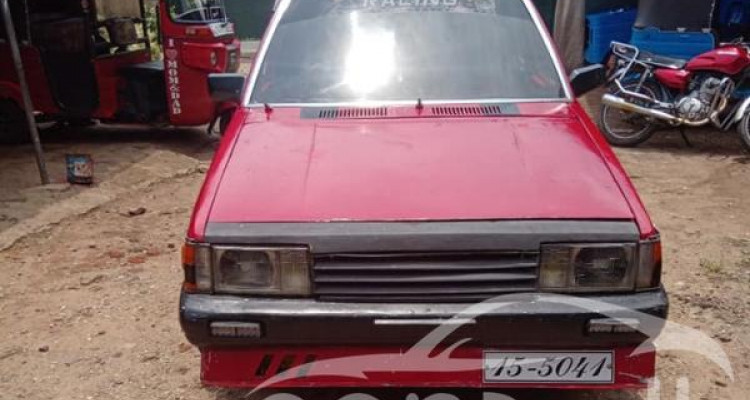 MAZDA FAMILIA 323 1985