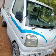 MITSUBISHI U60 2000