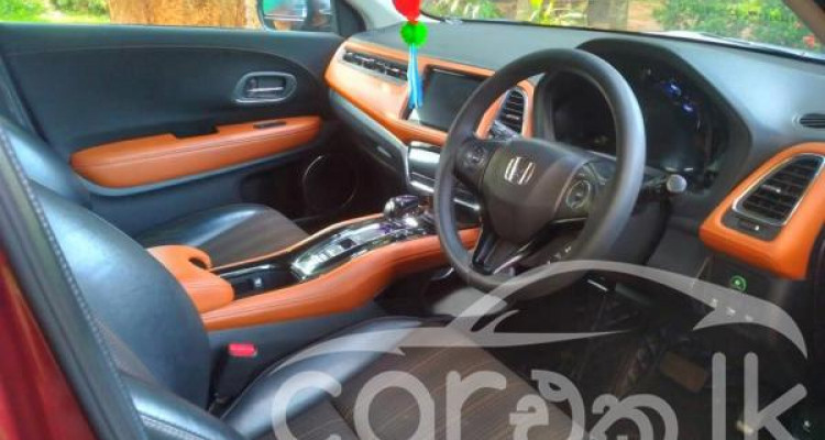 HONDA VEZEL 2014