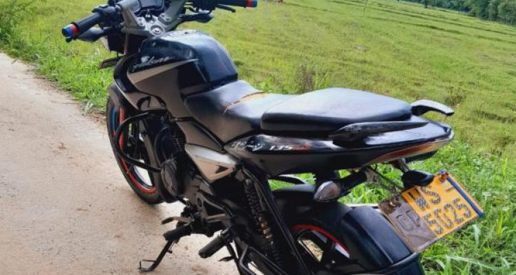 BAJAJ PULSAR 135 2011