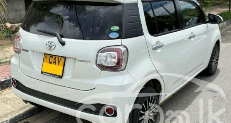 TOYOTA PASSO 2017